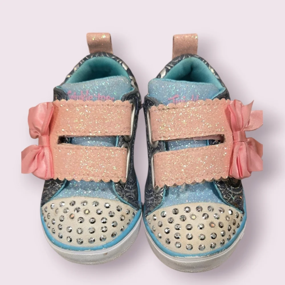 Skechers Heart Pattern Sneakers Light Up Sparkle Bow - Blue Silver Pink Sz 5